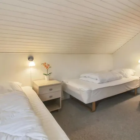 Apartment Herward - 2-3km From The Sea By Interhome