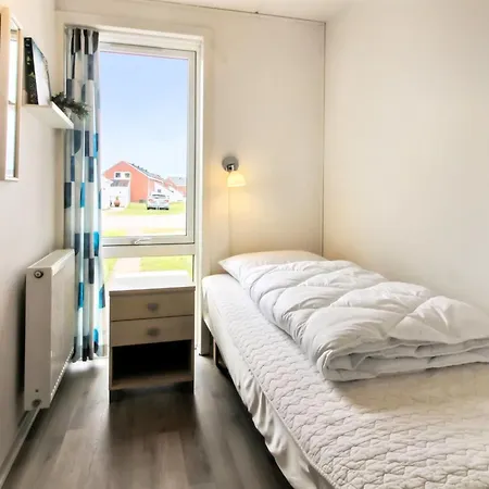 Apartment Herward - 2-3km From The Sea By Interhome *