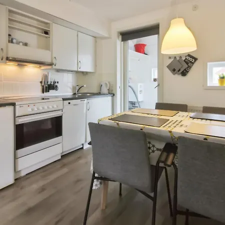 Herward - 2-3km From The Sea By Interhome