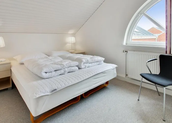 Herward - 2-3km From The Sea By Interhome *